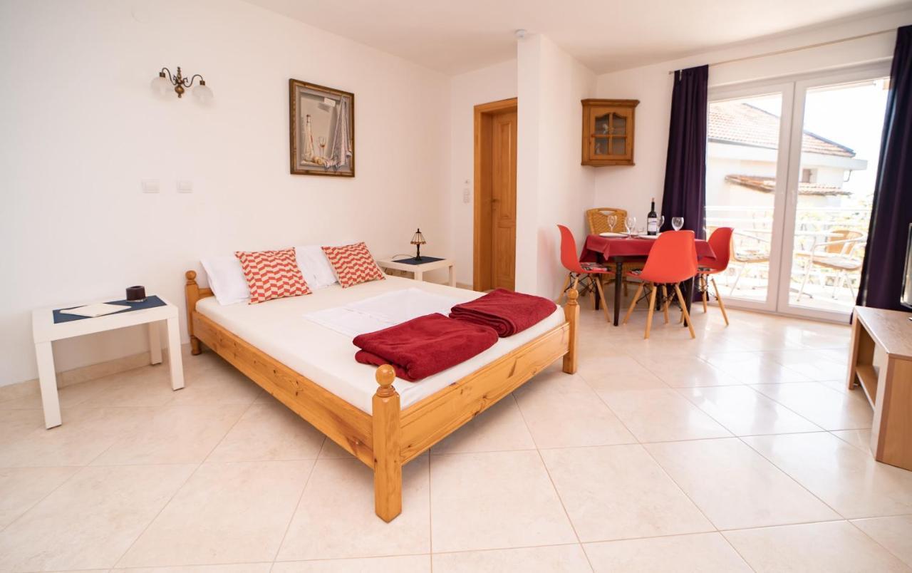 Villa Katharina يوتجيها الغرفة الصورة