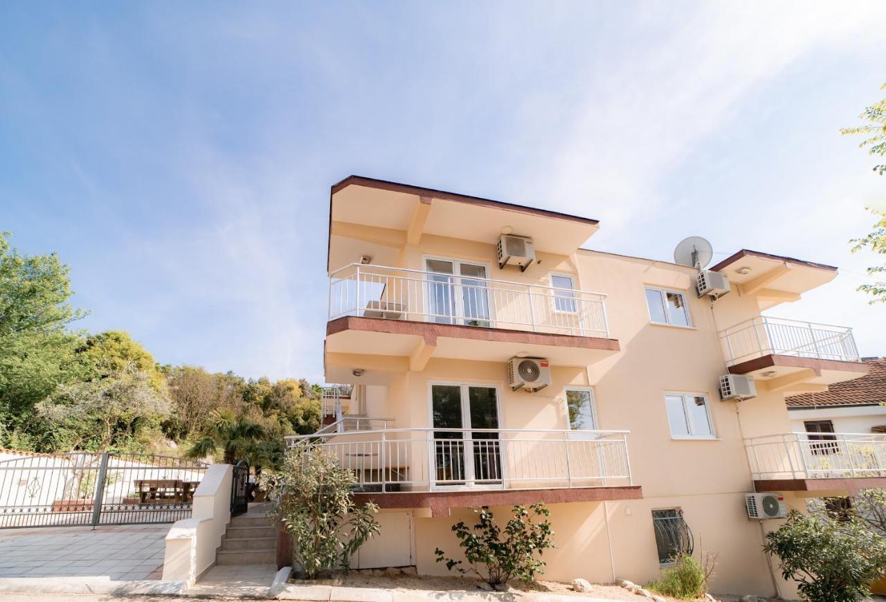 Villa Katharina يوتجيها المظهر الخارجي الصورة